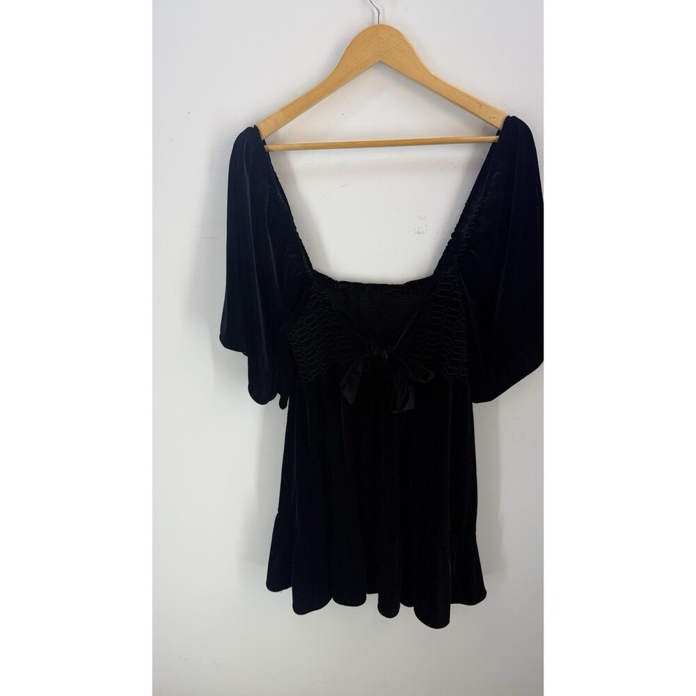 NEW C&V Chelsea & Violet Smocked Ruffle Hem Mini Dress Women Medium Black Velvet - Picture 6 of 10